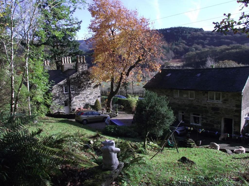 Red Dragon Cottages Nr Mt Snowdon Beddgelert Exterior photo